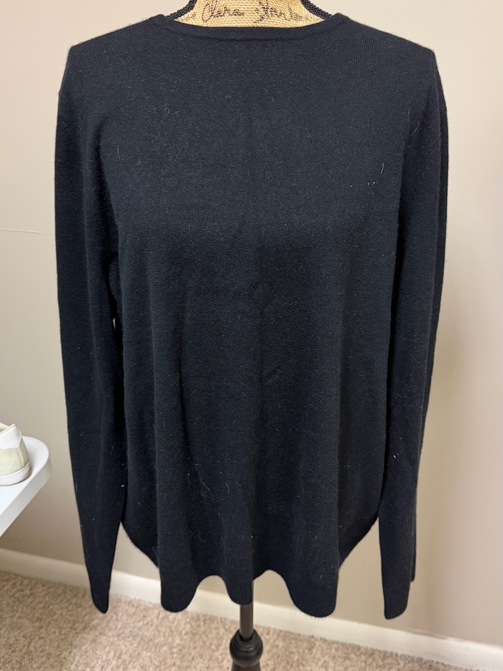 L.L. Bean Black Crewneck Pullover